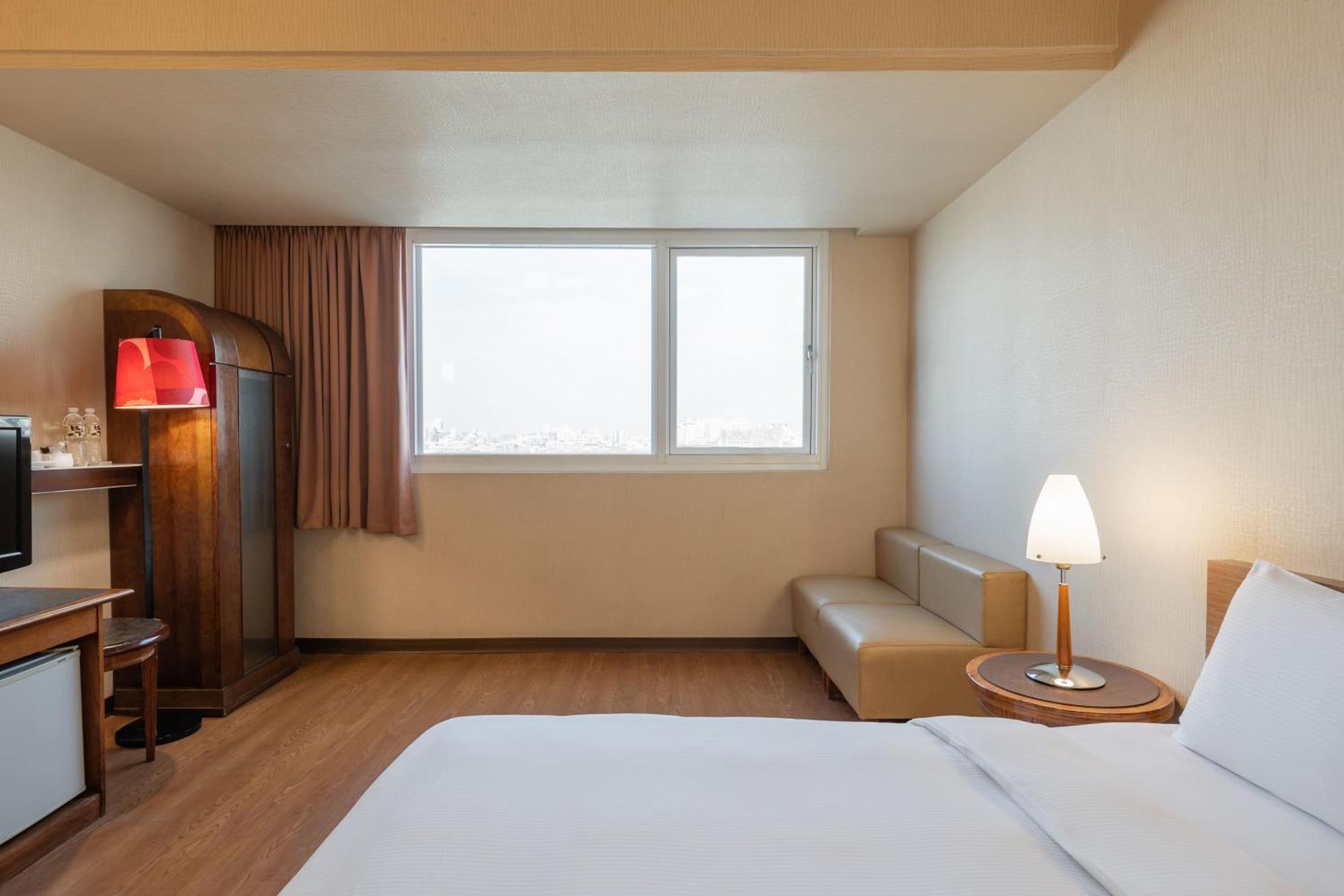 Kindness Hotel Wu-Jia Kaohsiung Quarto foto